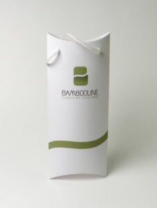 pillow box L2, originalna ambalaža za proizvode od bambusa, sa ručkom od kanapa