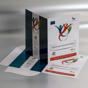 kartonski folderi sa dve klapne, ofset štampa, pun kolor, mat plastifikacija