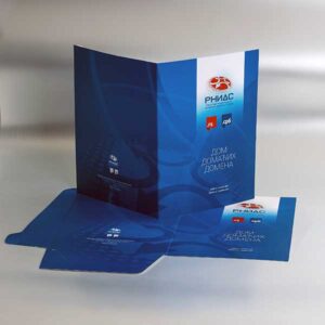 kartonski folderi sa dve klapne, ofset štampa, pun kolor, mat plastifikacija