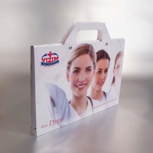 Folder sa ručkom, ofset štampa, pun kolor, mat plastifikacija, ringlice