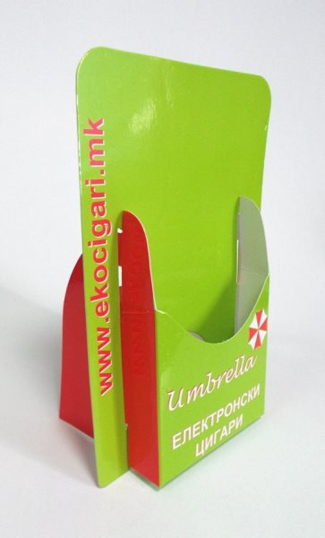 kaširani stalci za liflete (2x230gr/m2 GC1), ofset štampa u koloru, sjajna plastifikacija