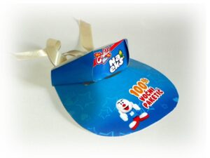 Kartonski visori (širiti) 350 gr/m2 kunstdruk ili 270gr/m2 GC1, kolor štampa, mat plastifikacija, satenska traka